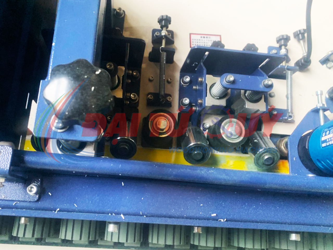BÁN MÁY DÁN CẠNH NGHIÊNG 45 ĐỘ TỰ ĐỘNG WF-2700 GIÁ RẺ TẠI QUẬN 9