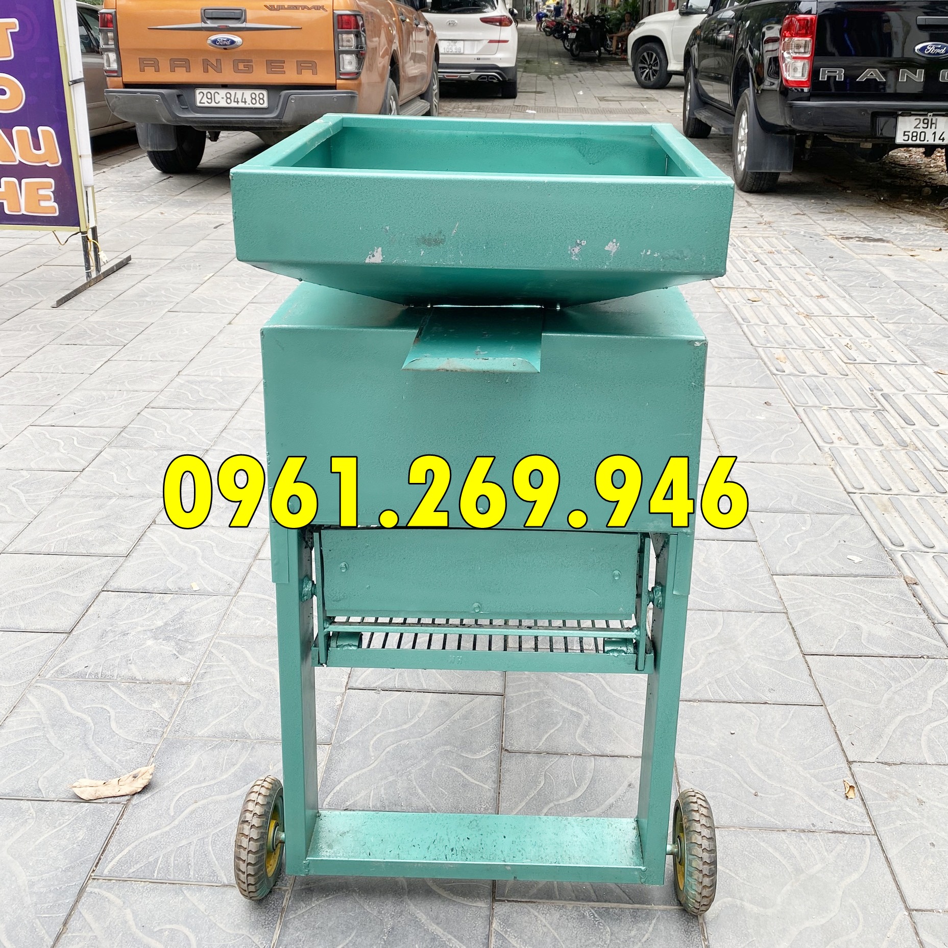 Máy chà vỏ xanh quả macca Vinmax VMMC3000