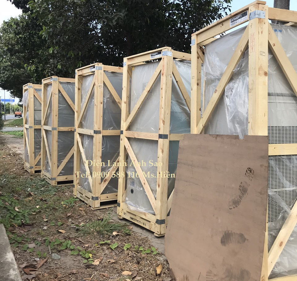Chuyên phân phối và lắp đặt máy lạnh công nghiệp cho nhà xưởng