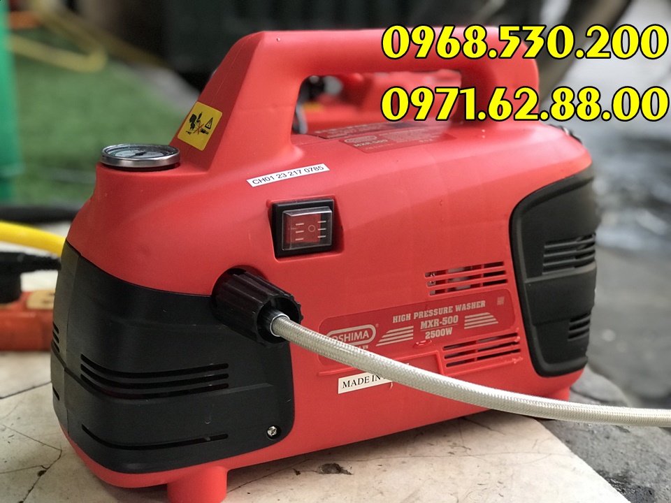 Máy xịt rửa xe , oto chuyên nghiệp đáng đồng tiền bát gạo