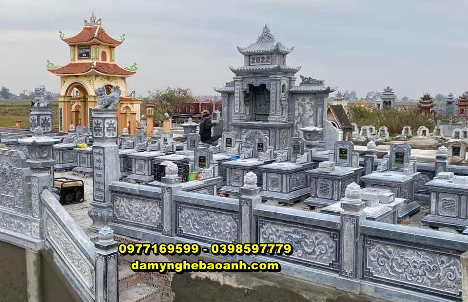 xây khu lăng mộ đá gia đình trong khu nghĩa trang tại kiên giang