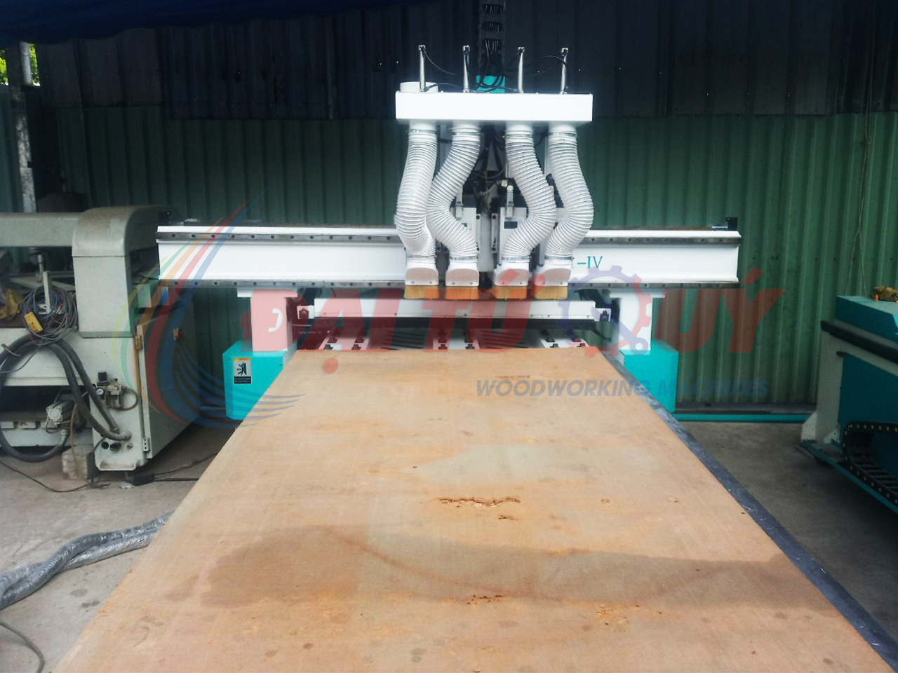 THANH LÝ MÁY CNC 4 ĐẦU S1-IV ĐÃ QUA SỬ DỤNG GIÁ RẺ TẠI QUẬN 9