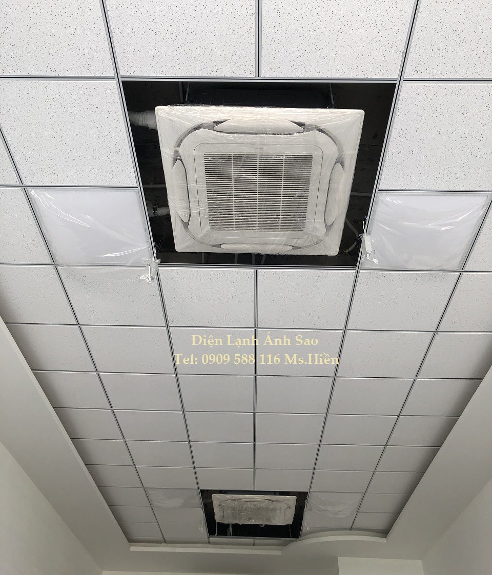 Máy lạnh Daikin 1 chiều lạnh 3.5HP FCFC85DVM Inverter Gas R32