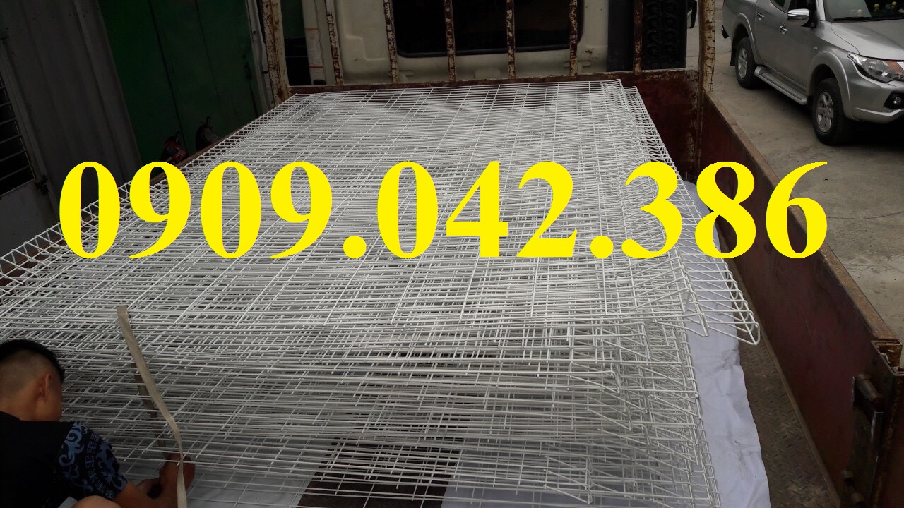 Lưới thép hàng rào mạ kẽm tam giác gập 2 đầu