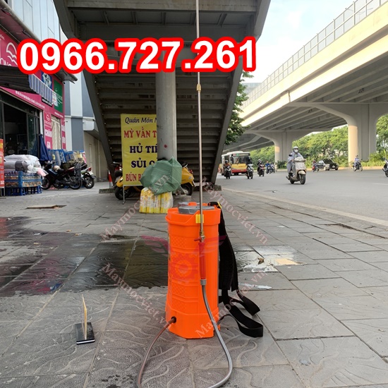 Máy phun thuốc trừ sâu chạy điện DONA 20L