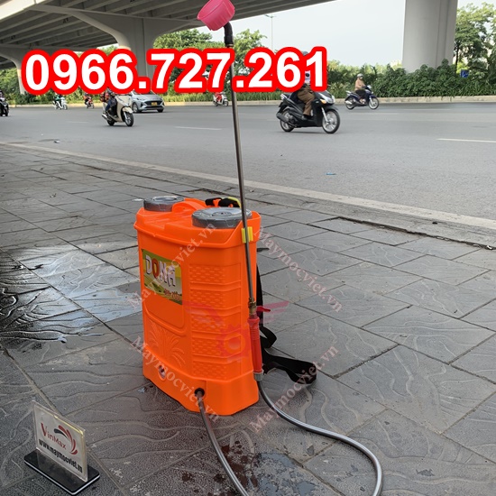 Máy phun thuốc trừ sâu chạy điện DONA 20L