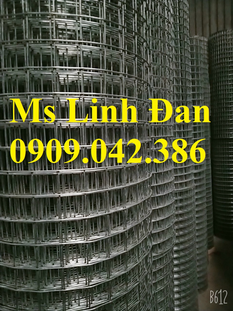 Lưới thép hàn mạ kẽm ô 30mm x30 mm dạng cuộn