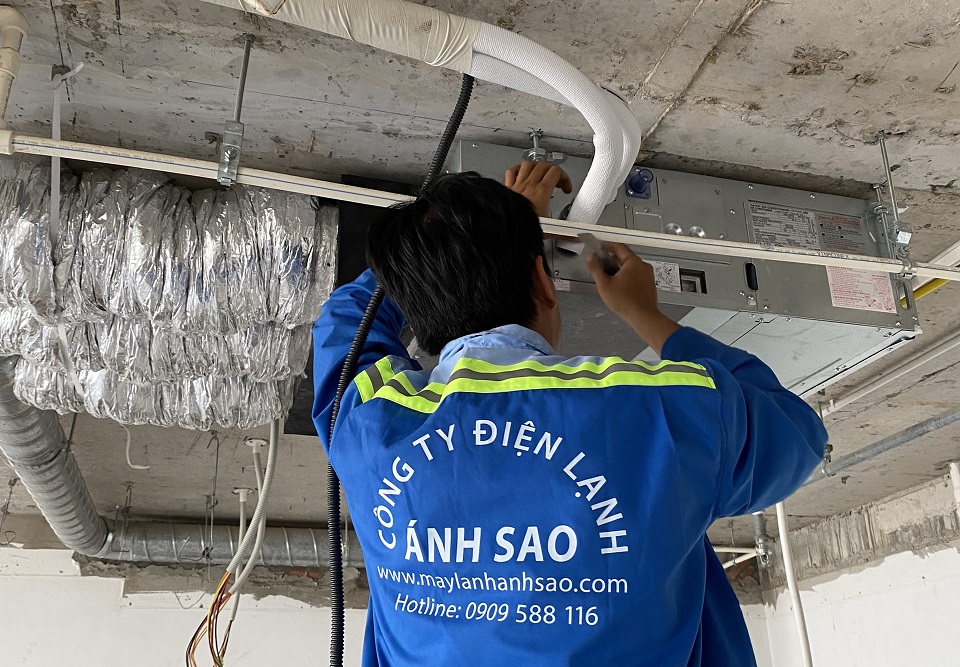 Máy lạnh giấu trần nối ống gió Daikin FBA50BVMA/RZF50CV2V - 2.0 ngựa
