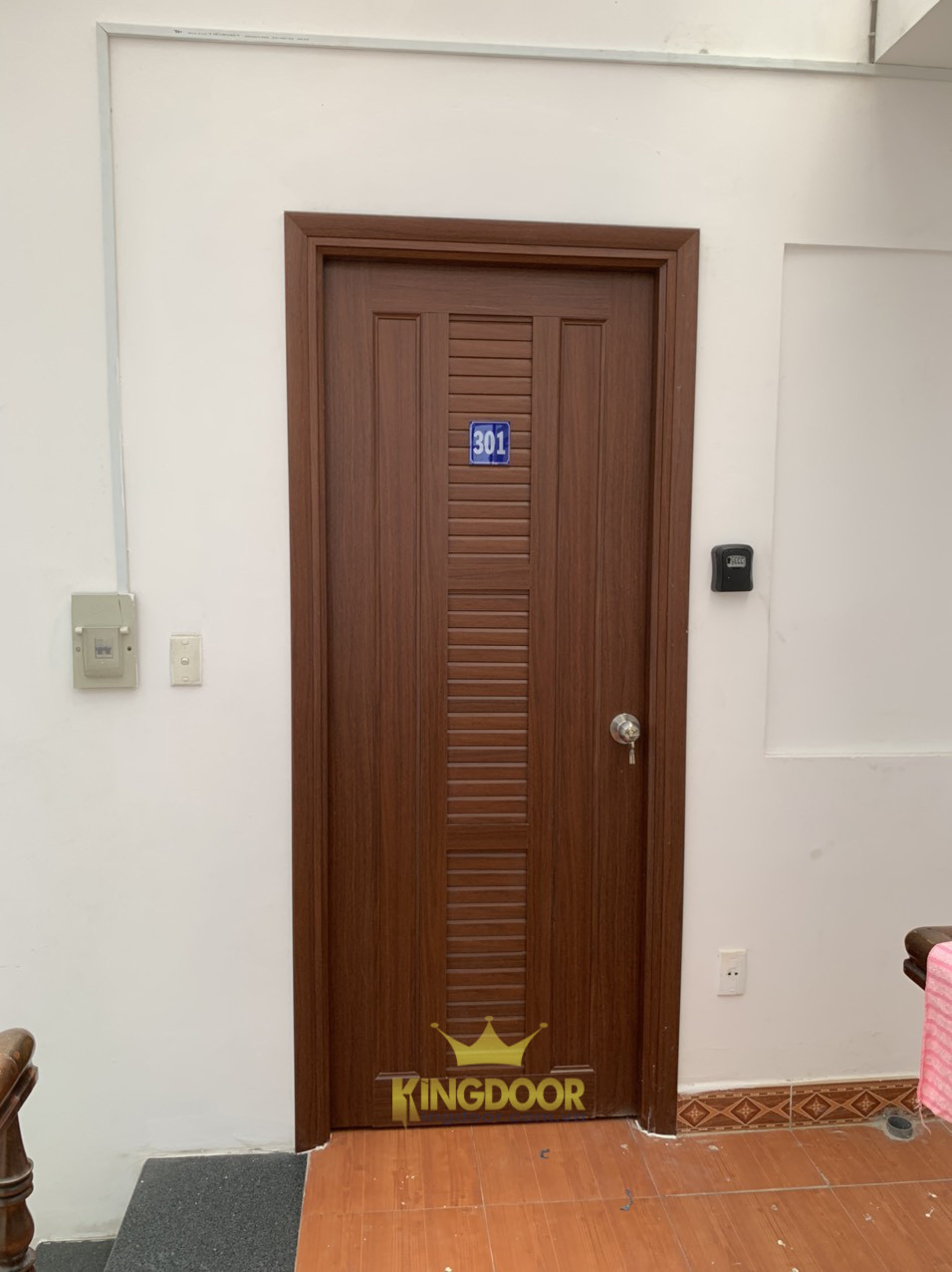 cửa nhựa composite tại komtum