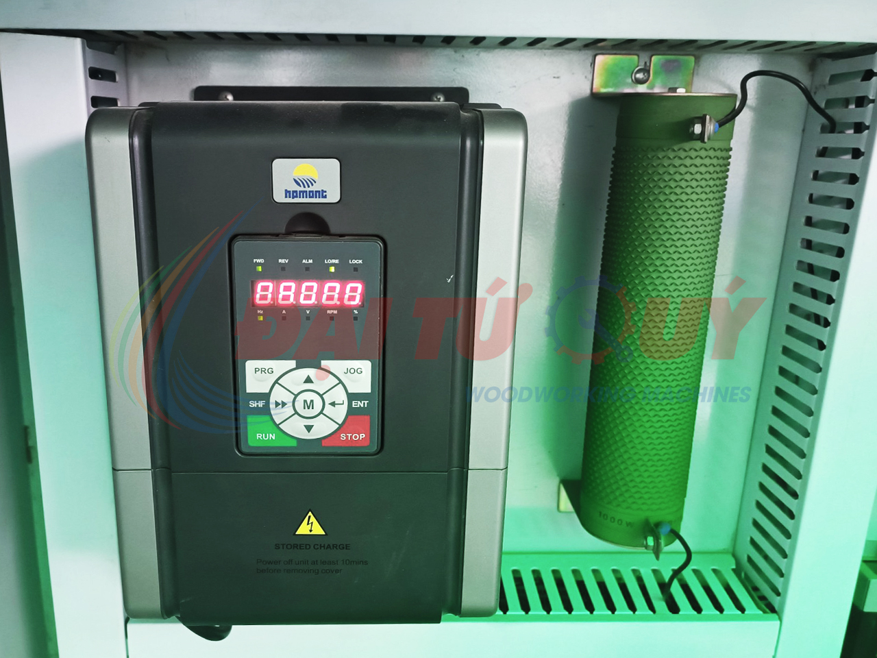 THANH LÝ MÁY CNC ROUTER 2 ĐẦU THAY DAO CŨ GIÁ TỐT TẠI QUẬN 12