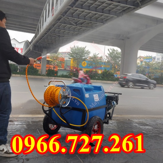 Máy phun thuốc thùng phuy công nghiệp 200L