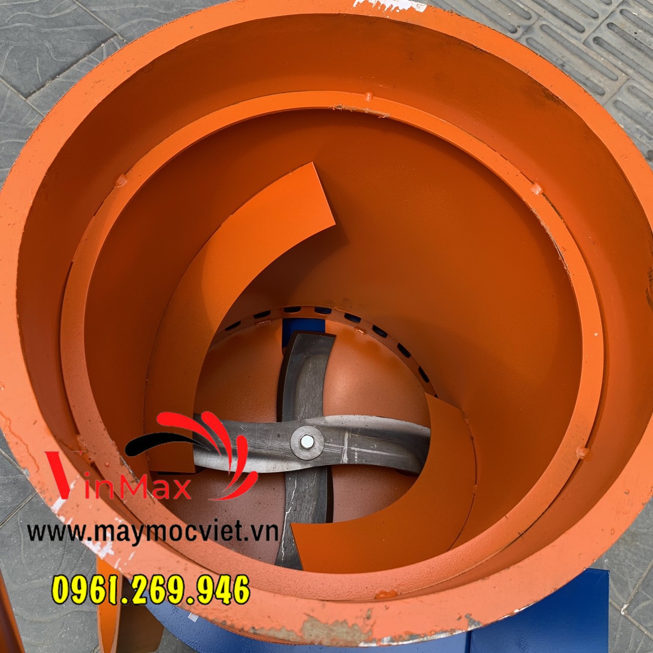 Máy băm rơm, xơ dừa nguyên trái Vinmax XND220 điện 1 pha