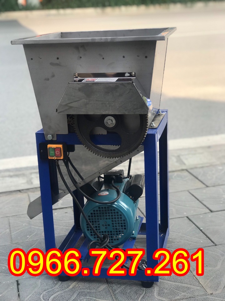 Máy thái cá mồi, thái cá tươi cho ba ba giá rẻ