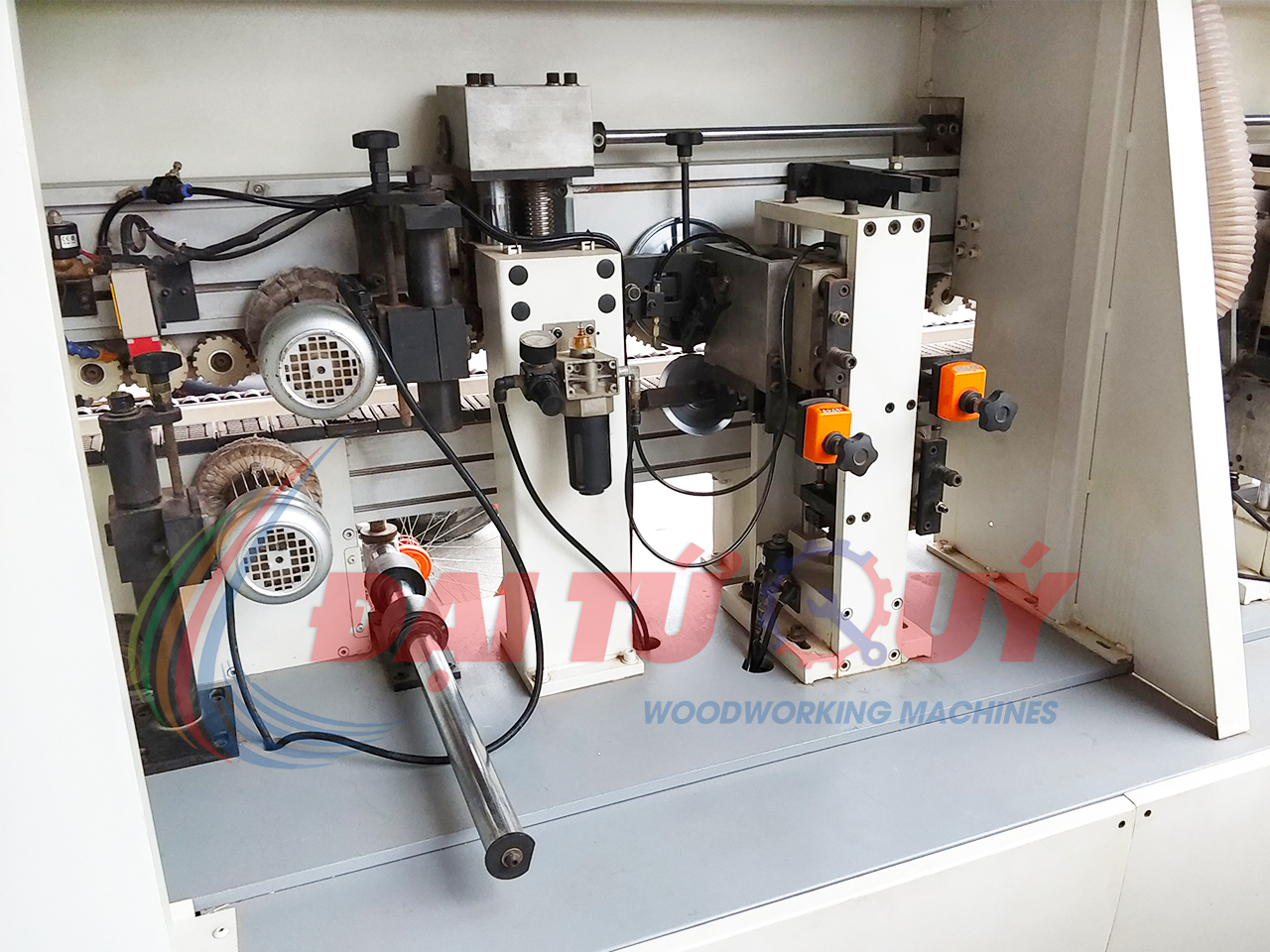 THANH LÝ MÁY DÁN CẠNH TỰ ĐỘNG 7 CHỨC NĂNG CŨ GIÁ RẺ TẠI BÌNH DƯƠNG