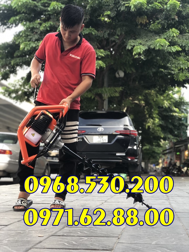 Tại đây có bán máy khoan đất cầm tay giá rẻ