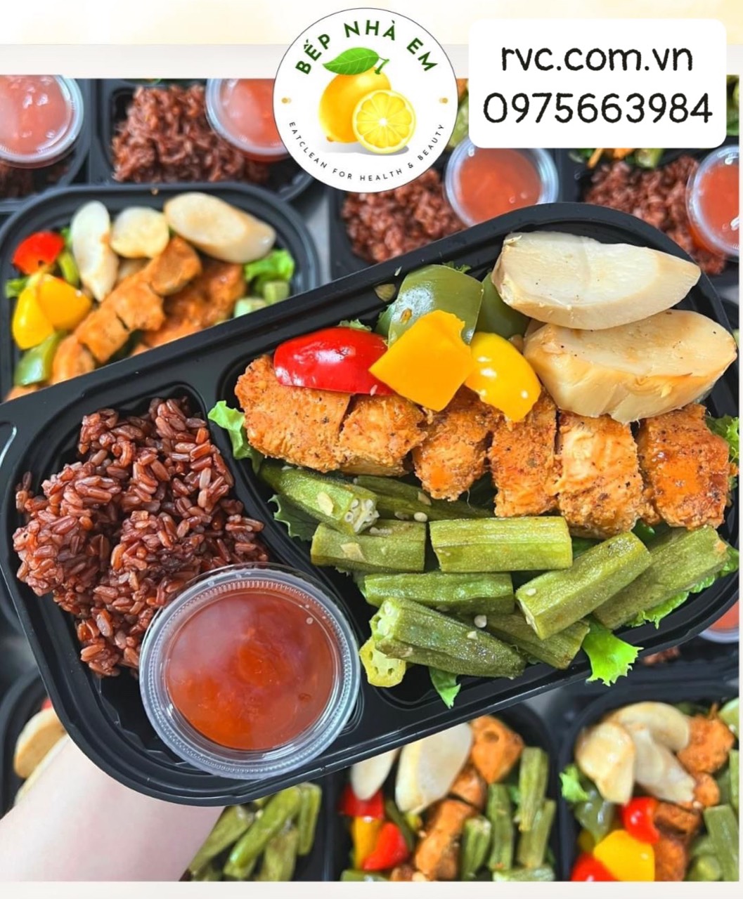 Công ty chuyên phân phối hộp nhựa đựng cơm cho nhà hàng, quán ăn.