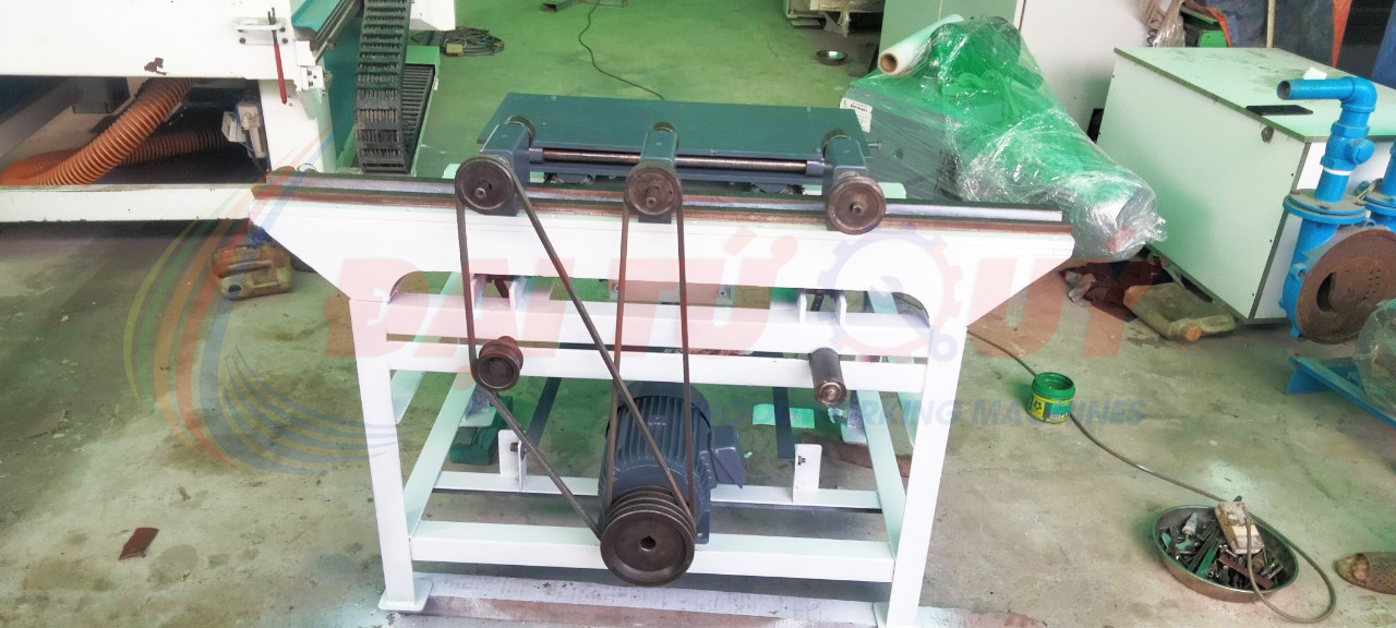 THANH LÝ MÁY KHOAN NGANG 4 ĐẦU ĐÃ QUA SỬ DỤNG TẠI QUẬN TÂN BÌNH
