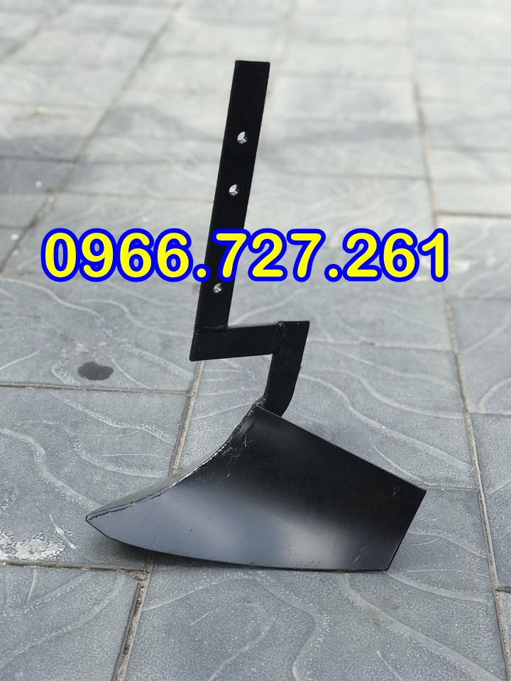Máy xới đất, lên luống tạo rãnh, kết hợp sạc cỏ