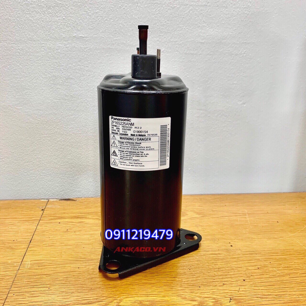 lắp đặt máy nén lạnh Panasonic 1hp 2P15 hoặc 2P16