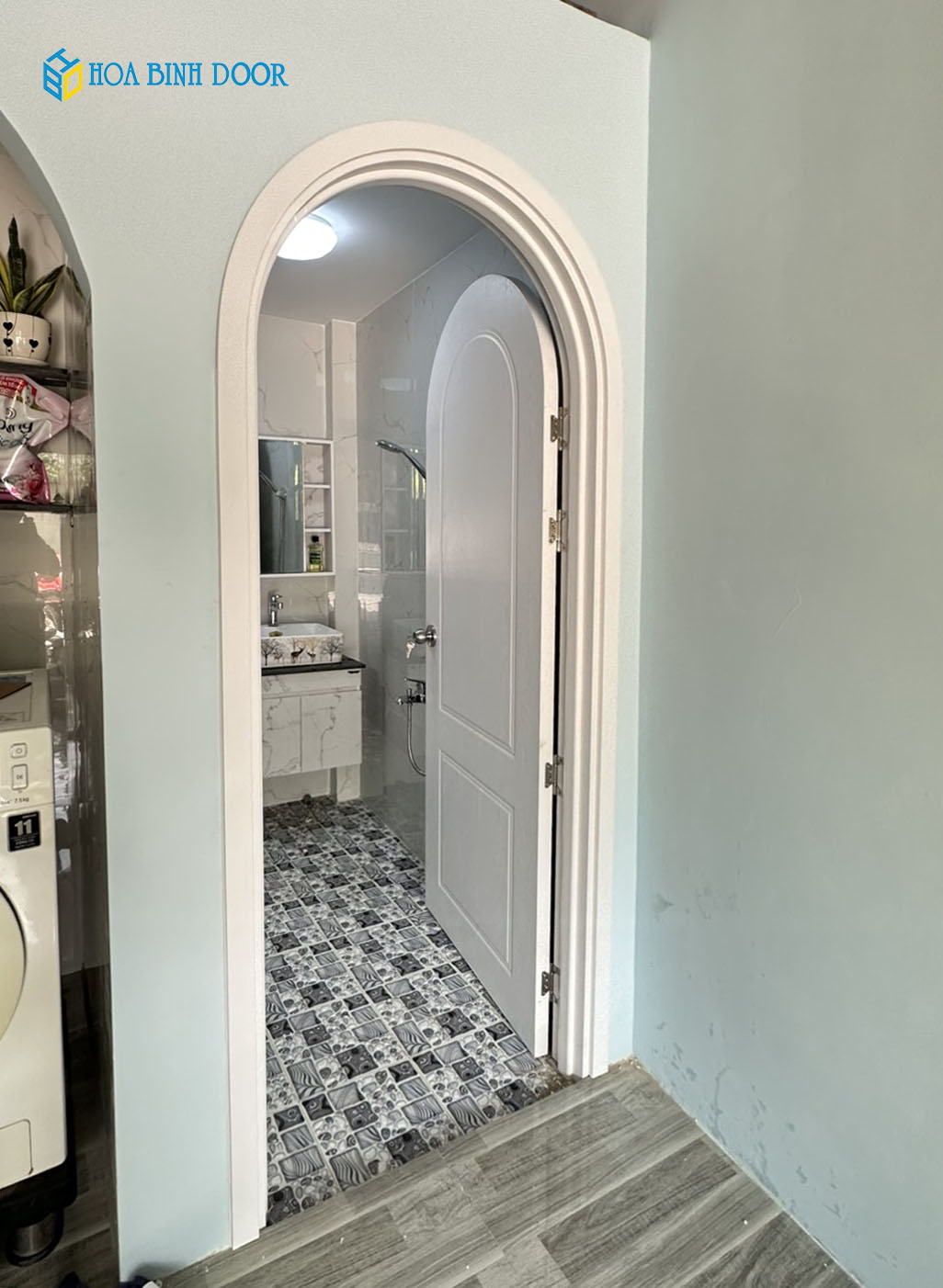 Cửa vòm nhựa composite tại Hóc Môn - chống nước, chống mối mọt