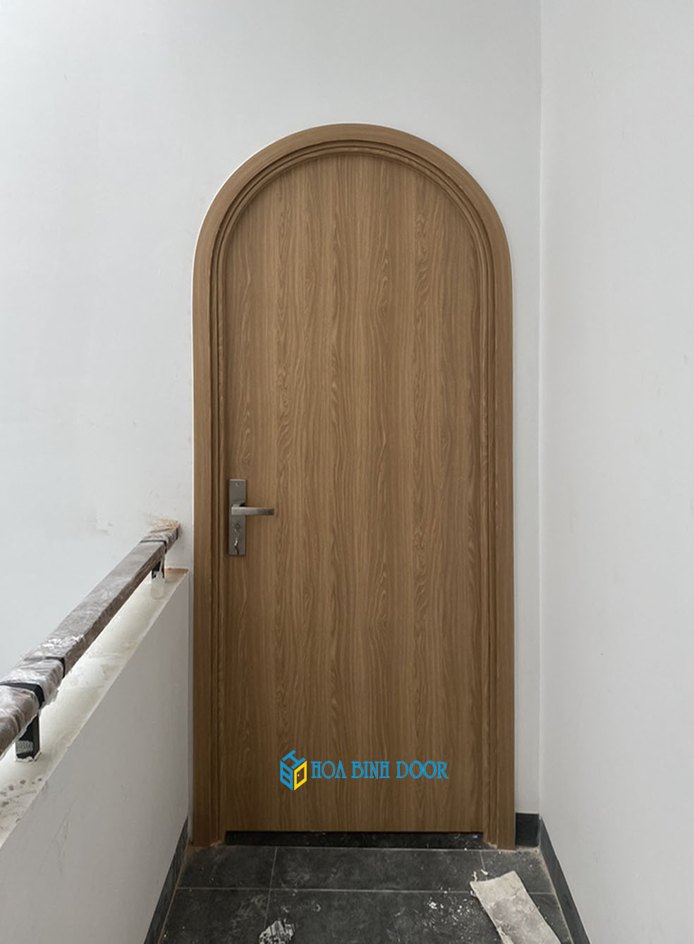 Cửa vòm nhựa composite tại Hóc Môn - chống nước, chống mối mọt