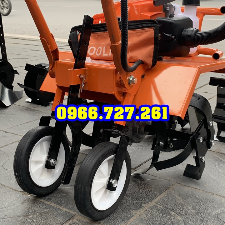 Máy xới đất , vun  gốc ngô, sạc cỏ mini Kawasaki
