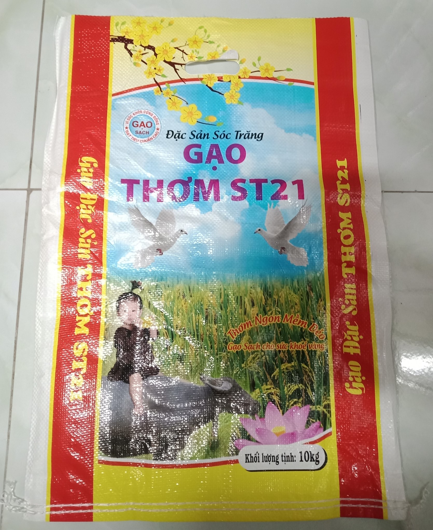 Chuyên cung cấp bao đựng gạo có sẵn, mẫu mưa đẹp giá cả phải chăng