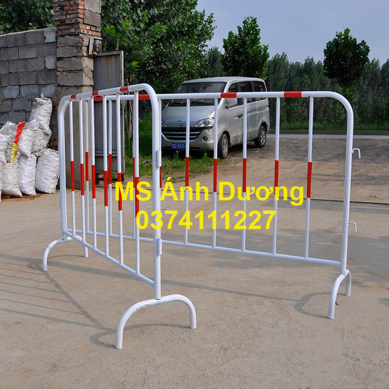 Chuyên Cung Cấp Lưới thép hàng rào di động có bánh xe Hàng rào di động