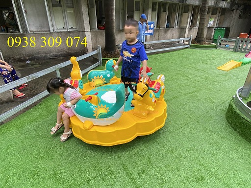 Mâm xoay trẻ em 5 con thú bằng nhựa Composite giá rẻ