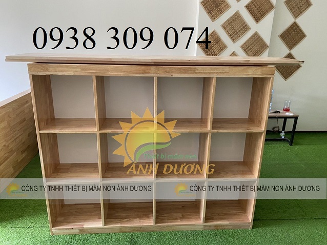 Tủ gỗ mầm non, kệ gỗ mầm non chất liệu cao su