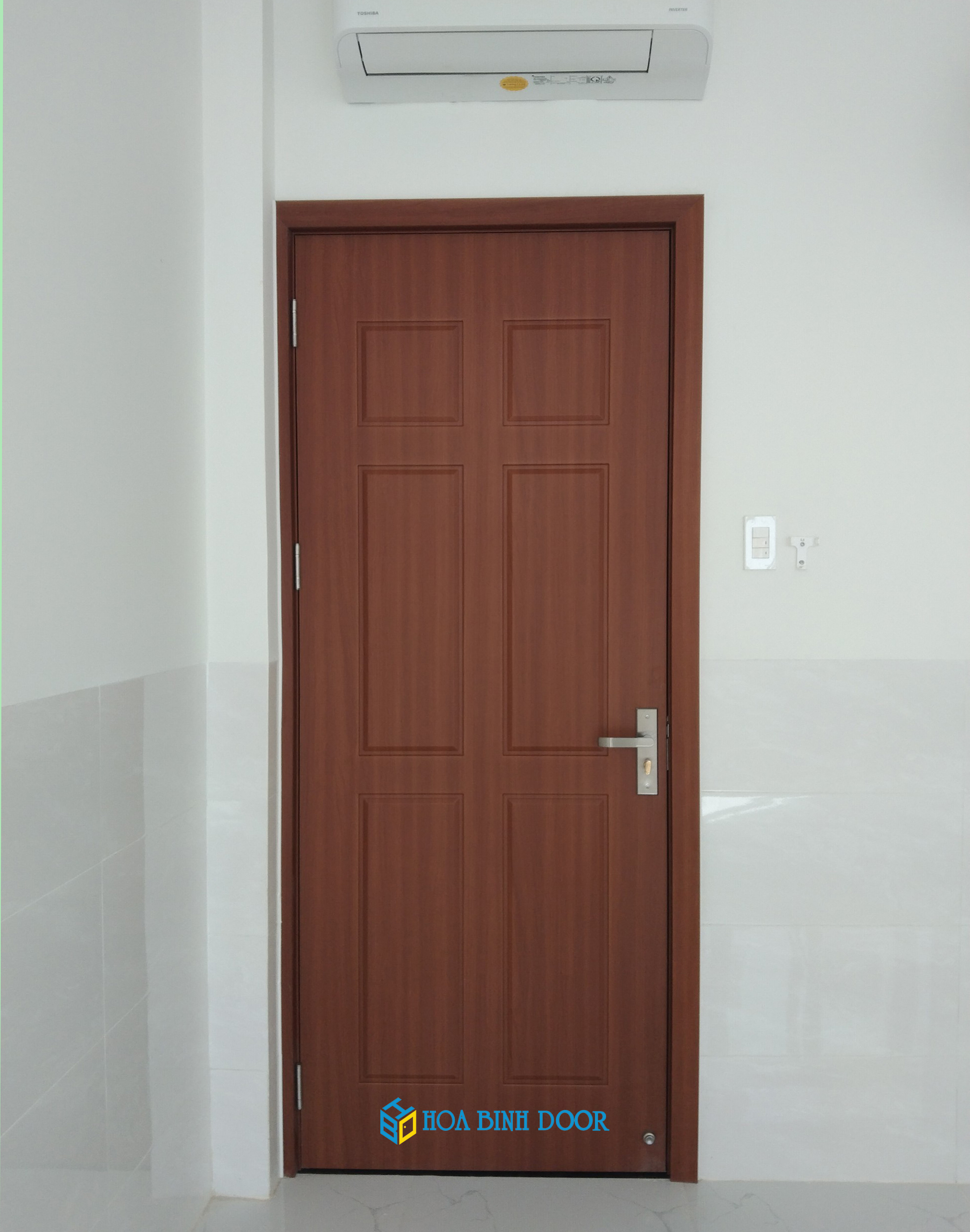 Cửa nhựa giả gỗ tại Thuận An - Bình Dương