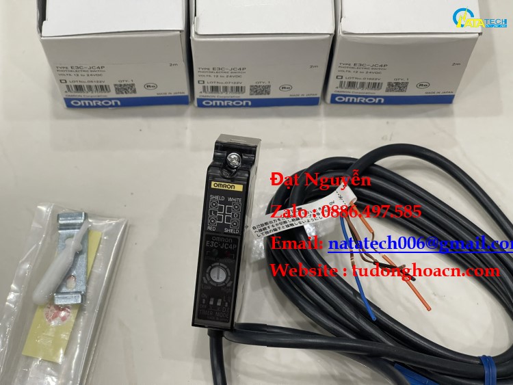 E3C-VS3R cảm biến quang điện dài 2M chính hãng Omron- Đại Lý Natatech