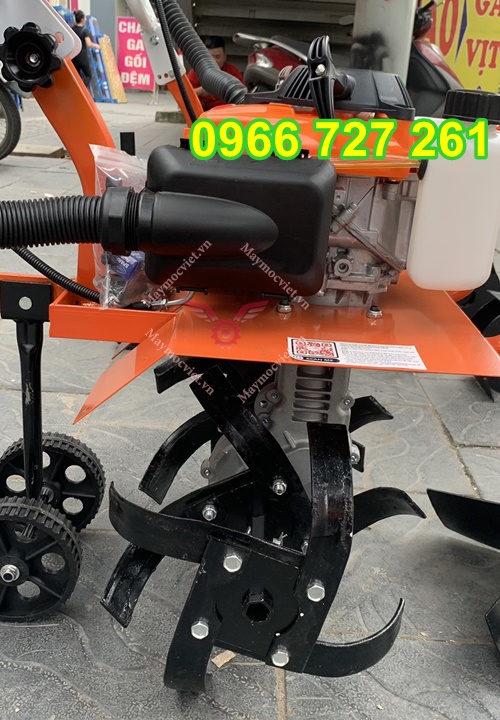 Máy xới đất , sạc cỏ , vun gốc ngô đa năng