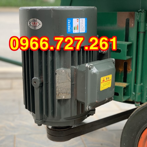 Máy trộn bê tông cưỡng bức trục đứng đường kính 90cm