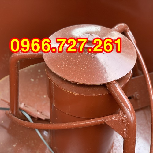 Máy trộn bê tông cưỡng bức trục đứng đường kính 90cm