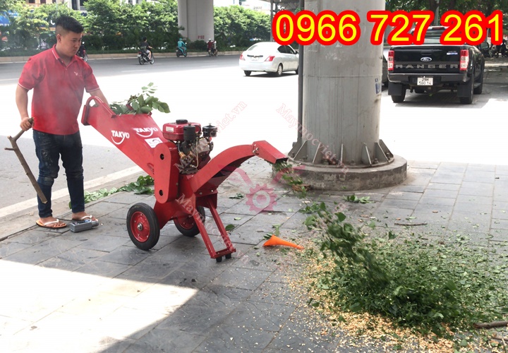 máy băm cành cây di động, máy băm cành cây đô thị