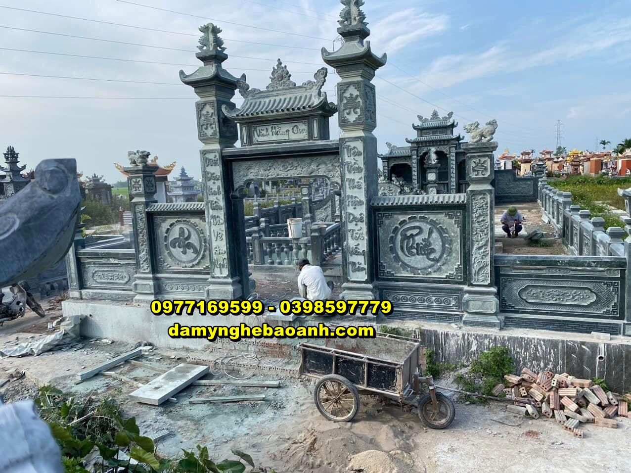 thêm khu lăng mộ đá mới lắp tại bình thuận