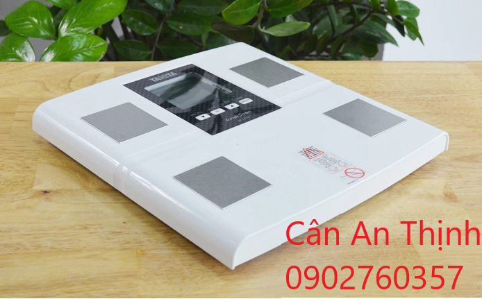 Cân sức khỏe và phân tích cơ thế TANITA BC-541N