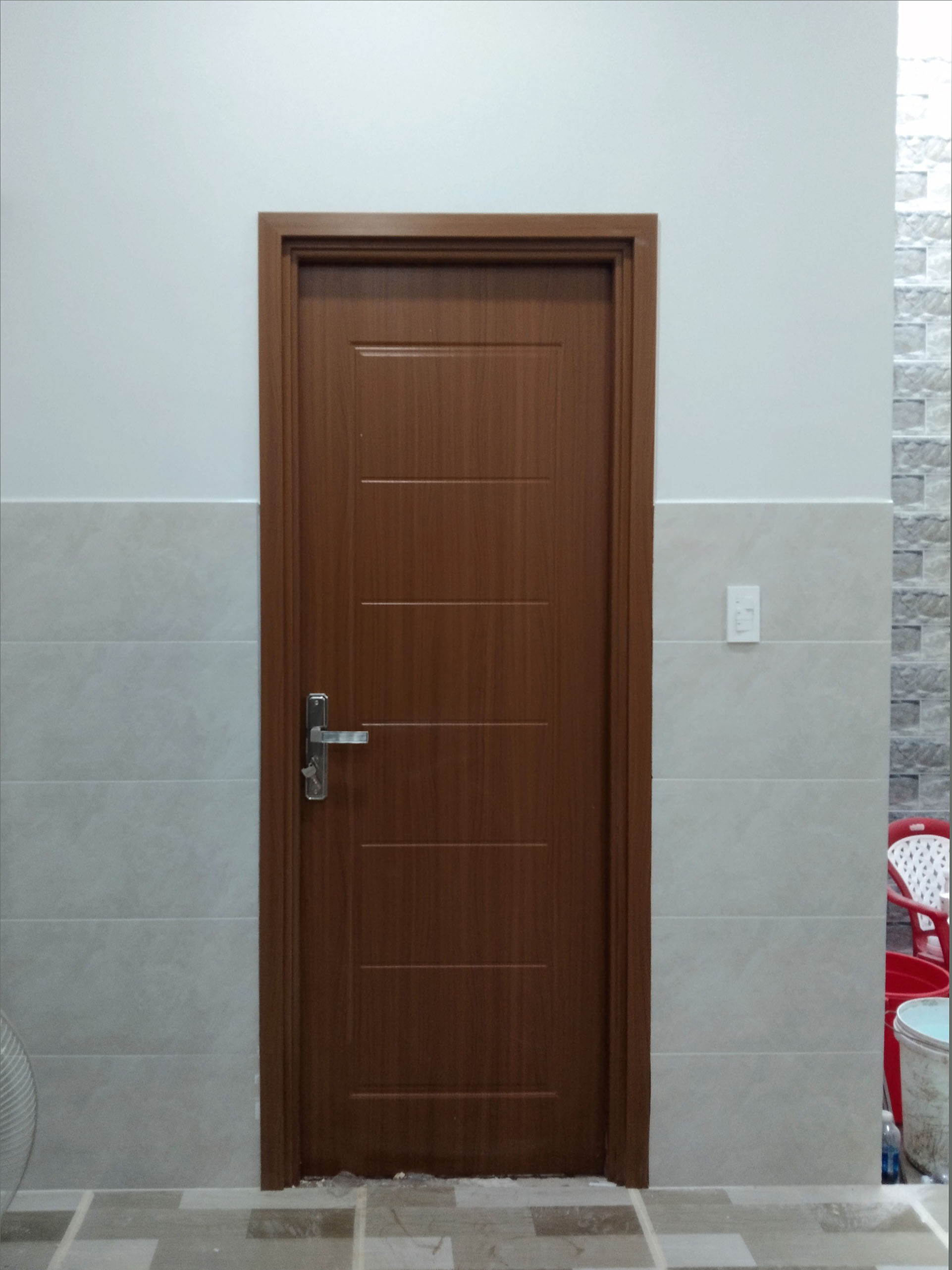 Cửa nhựa composite tại Tân Phú chống nước 100%