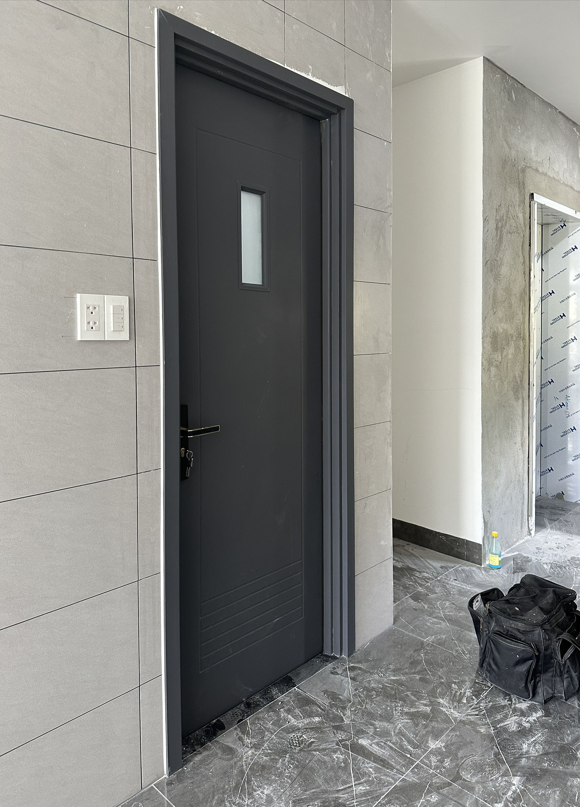 Cửa nhựa giả gỗ composite tại Bình Tân - TP HCM