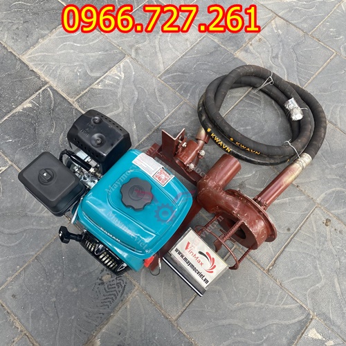 Máy hút cát, hút bùn chất thải chạy xăng