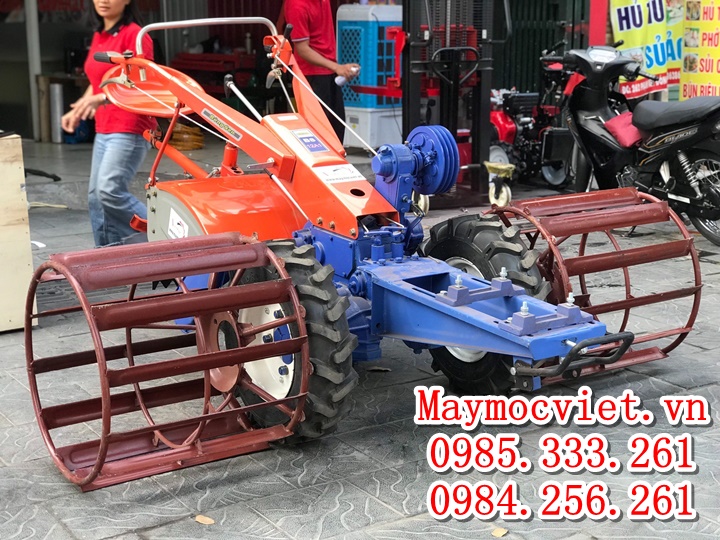 Bán máy cày dầu dàn xới sau Bông Sen ngồi lái đầu nổ D15