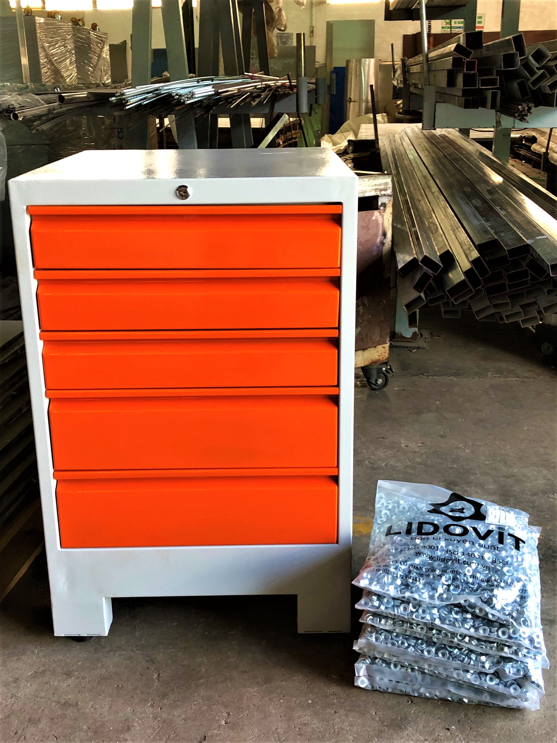 Tủ Đồ Nghề Đựng Dụng Cụ Cho Garage - Tiệm Sửa Xe