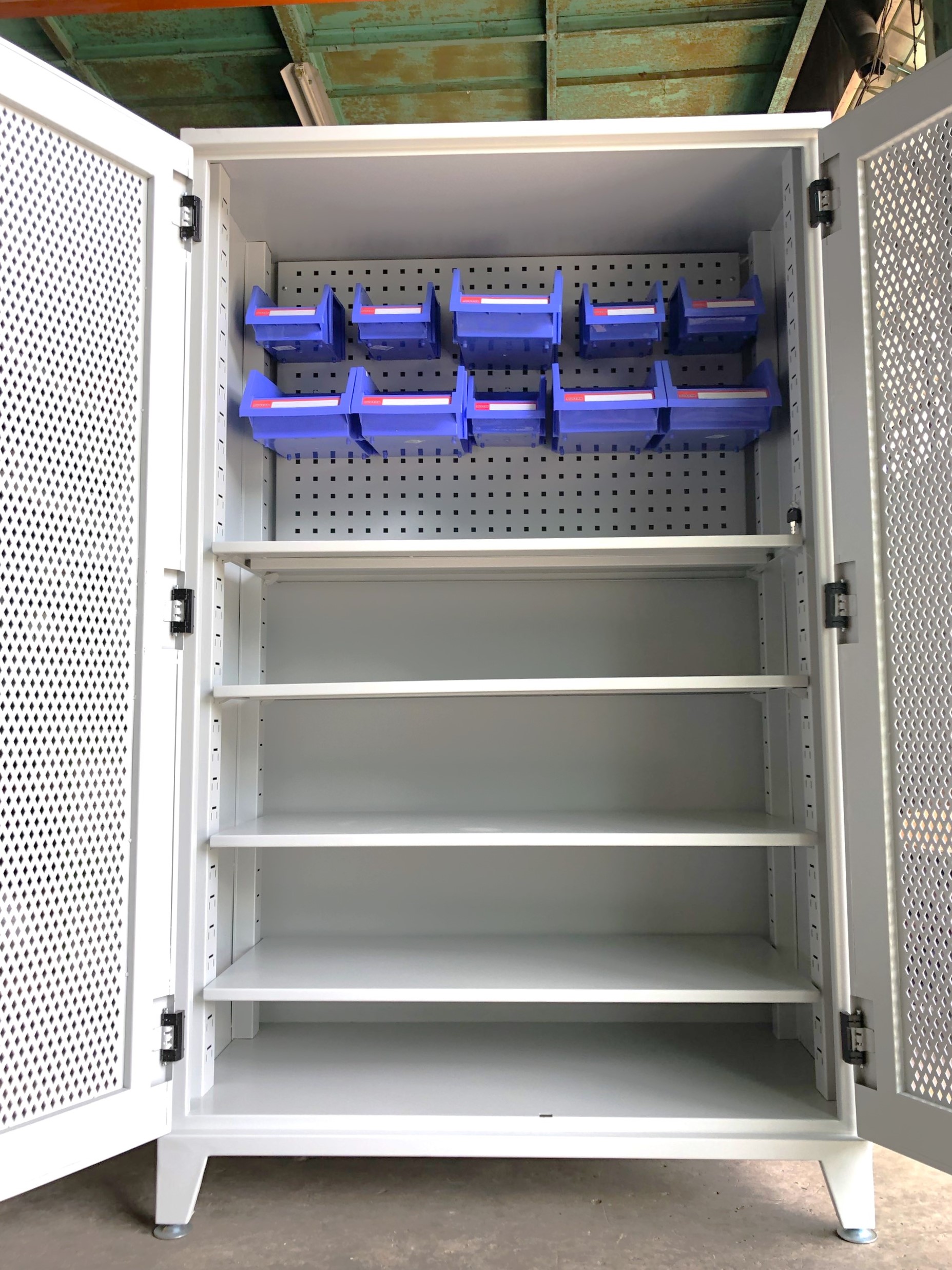 Tủ Dụng Cụ Đồ Nghề Cho Nhà Xưởng và Garage