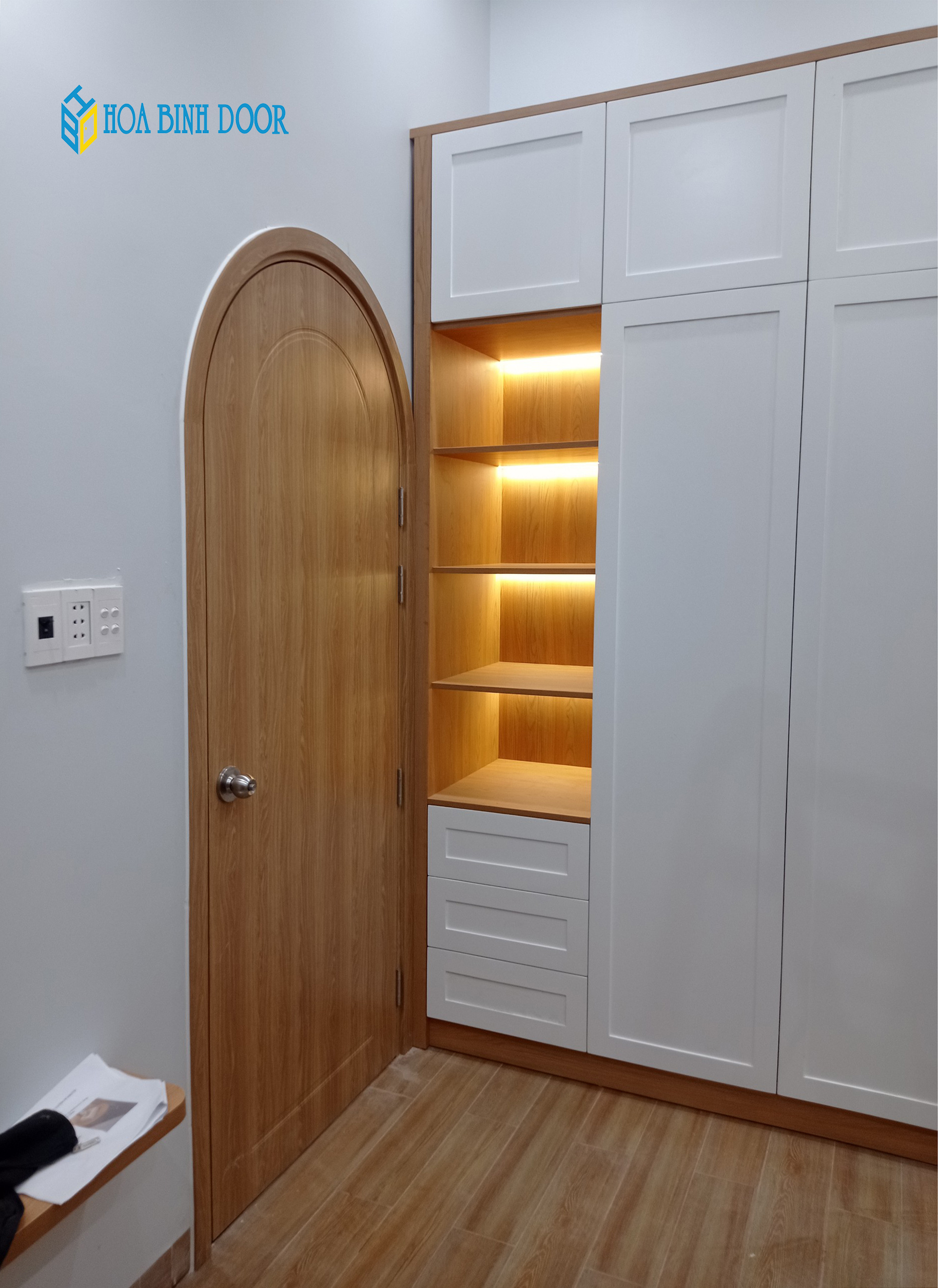Cửa vòm nhựa compposite tại Thuận An - Bình Dương