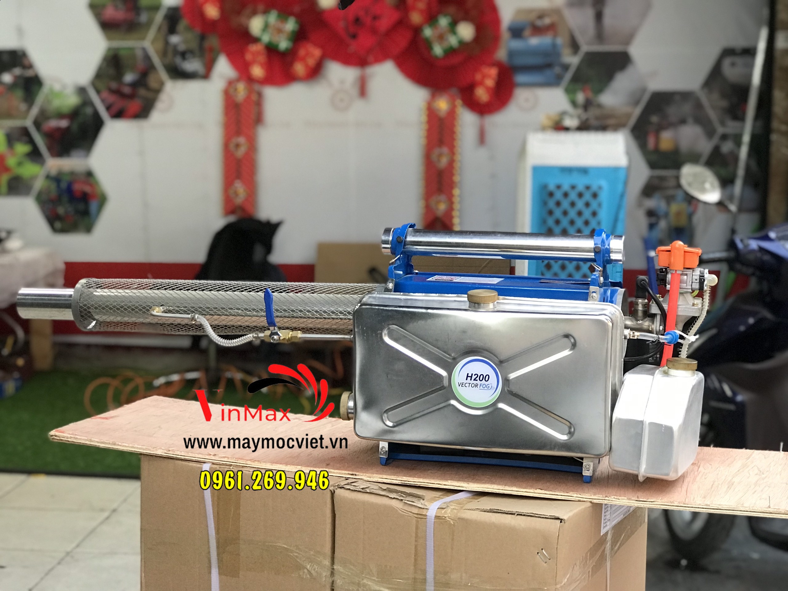 Máy phun khói Hàn Quốc Vector Fog H200 mẫu mới 2023