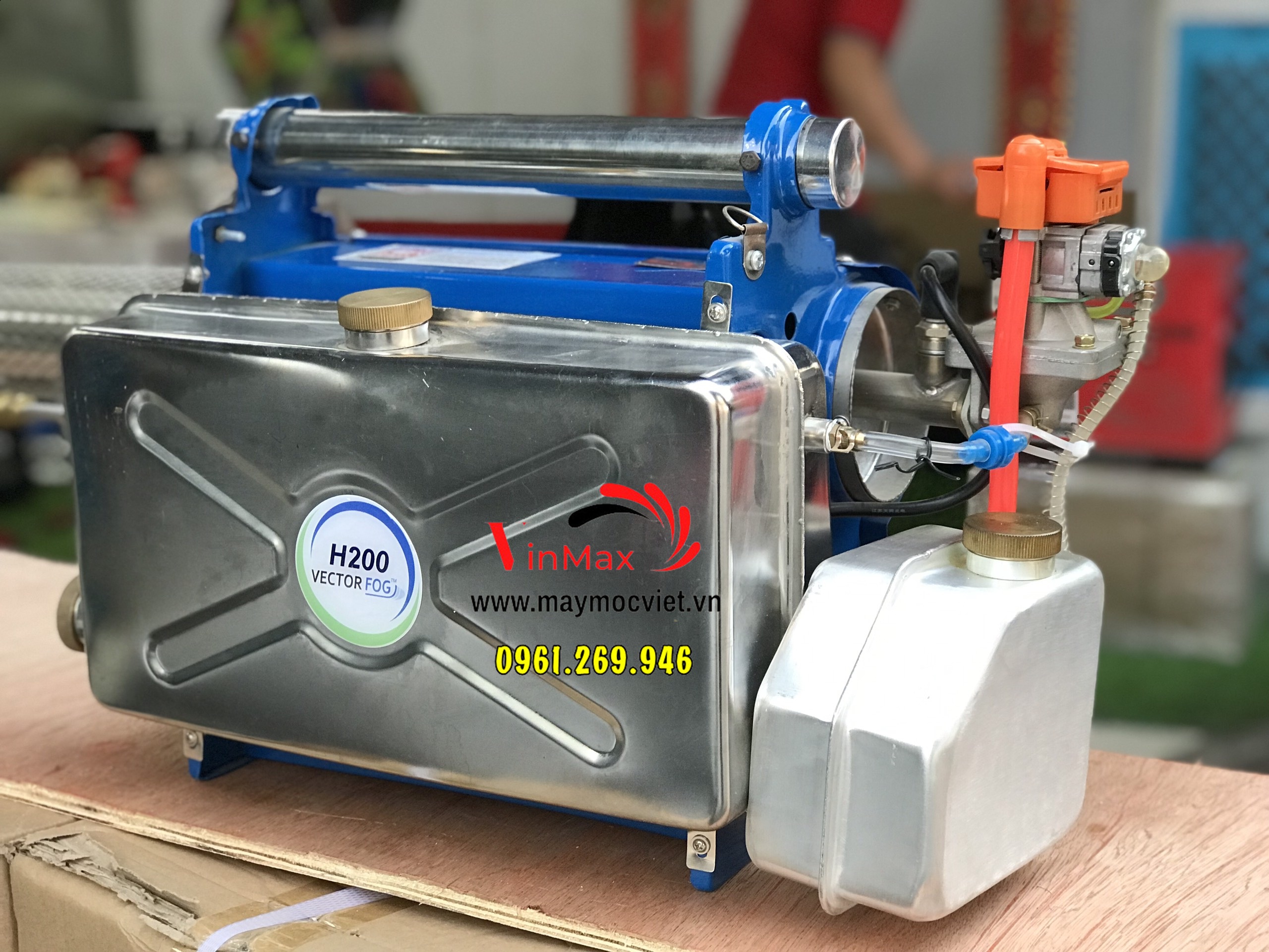 Máy phun khói Hàn Quốc Vector Fog H200 mẫu mới 2023