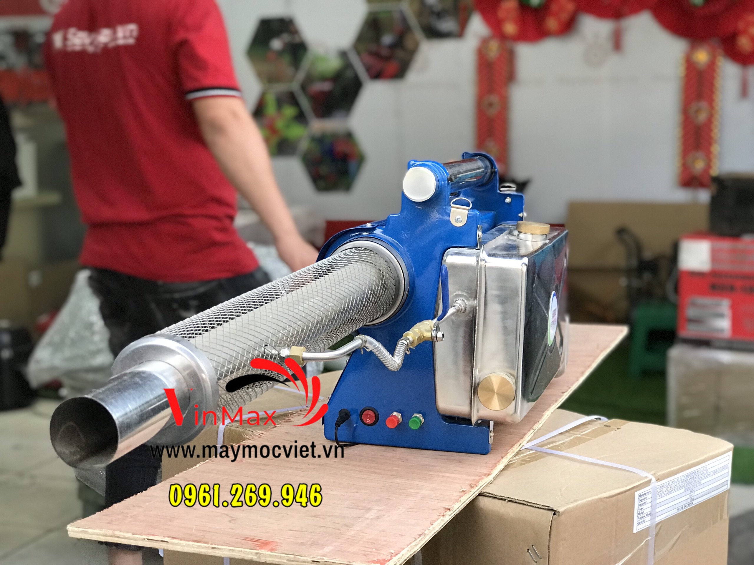 Máy phun khói Hàn Quốc Vector Fog H200 mẫu mới 2023