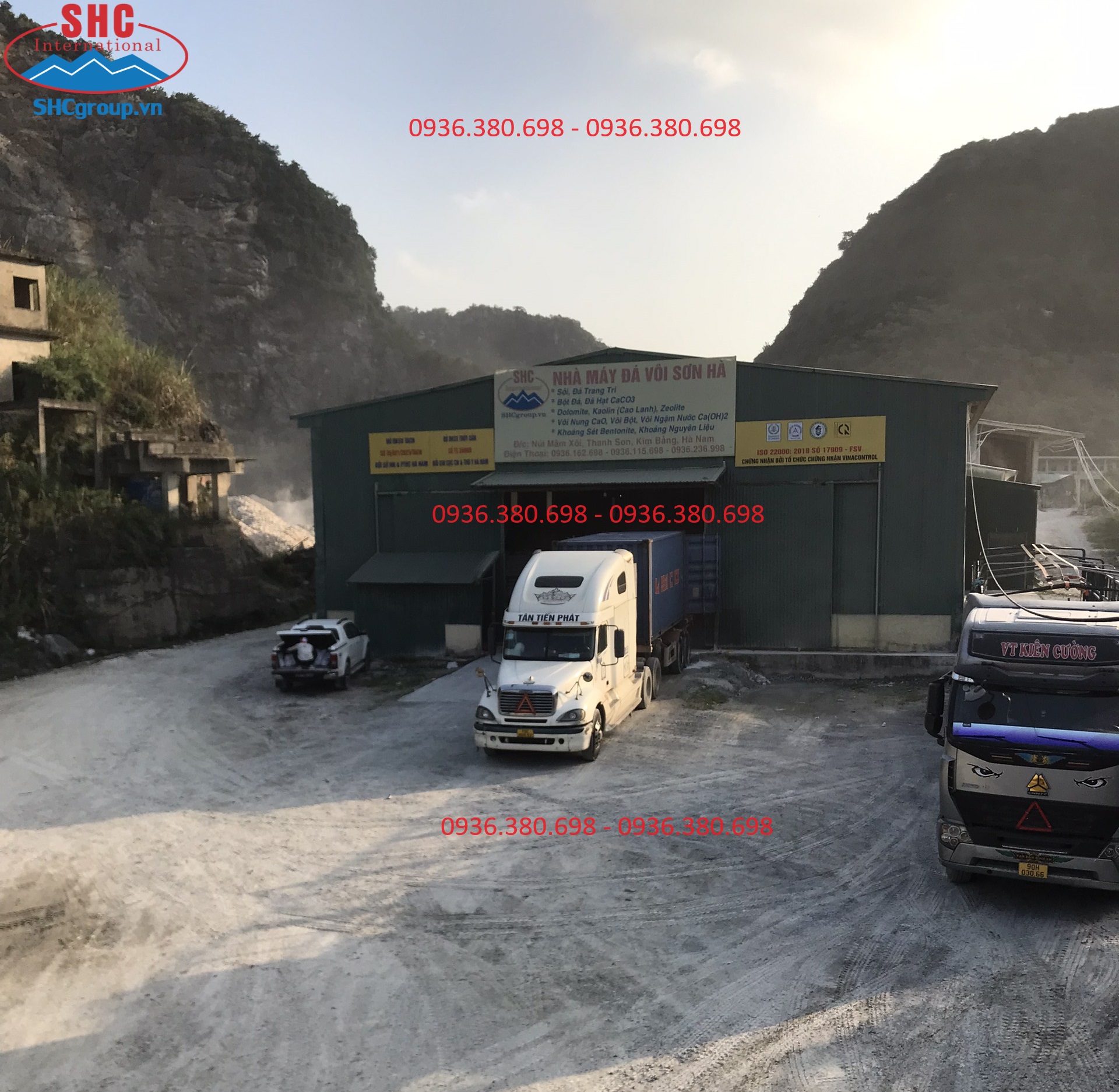 bên em cung cấp vôi cục bón vườn nông nghiệp , rắc ao vườn chuồng trại