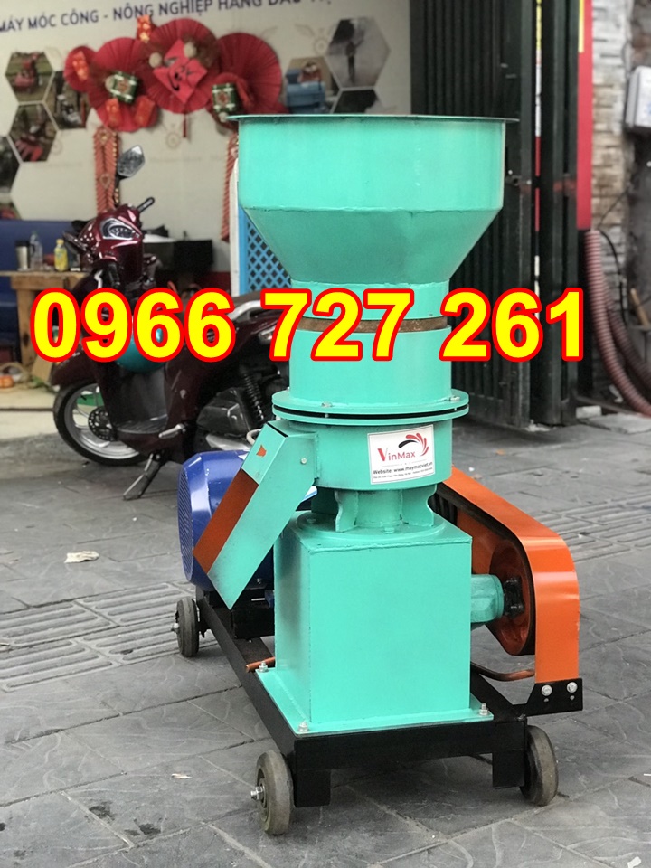 Máy ép cám viên trục đứng, nghiền ngô ốc cá thành cám viên